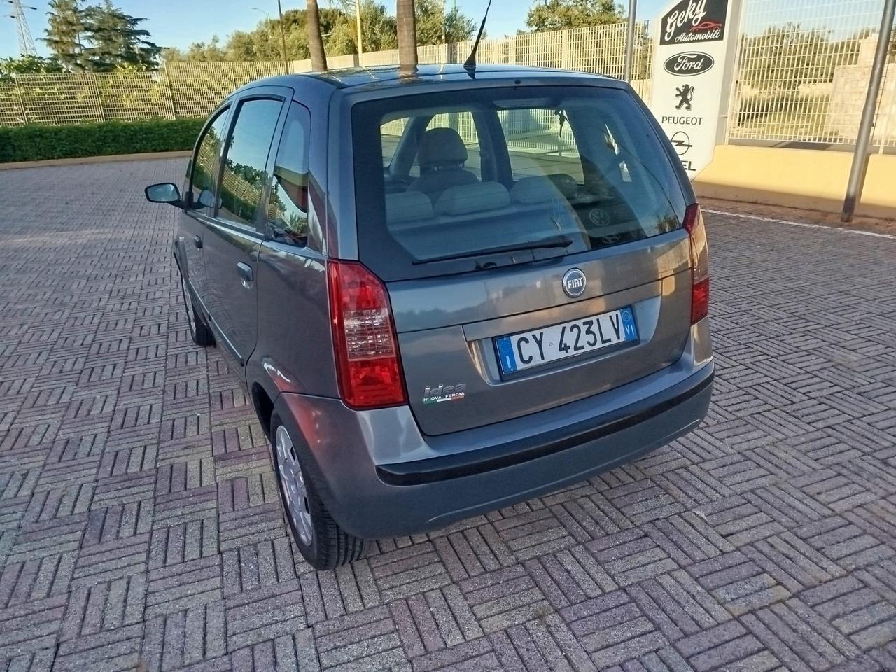 Fiat Idea 1.4 16V Emotion
