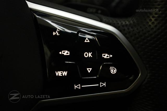 VOLKSWAGEN Golf 1.5 eTSI 150 CV DSG R-Line