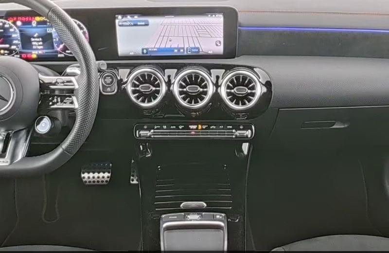 Mercedes-Benz CLA S.Brake CLA 35 AMG 4Matic Shooting Brake Premium Plus Night Pack 19" Camera