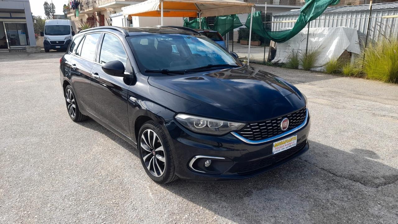 Fiat Tipo 1.3 Mjt S&S SW Lounge 95cv