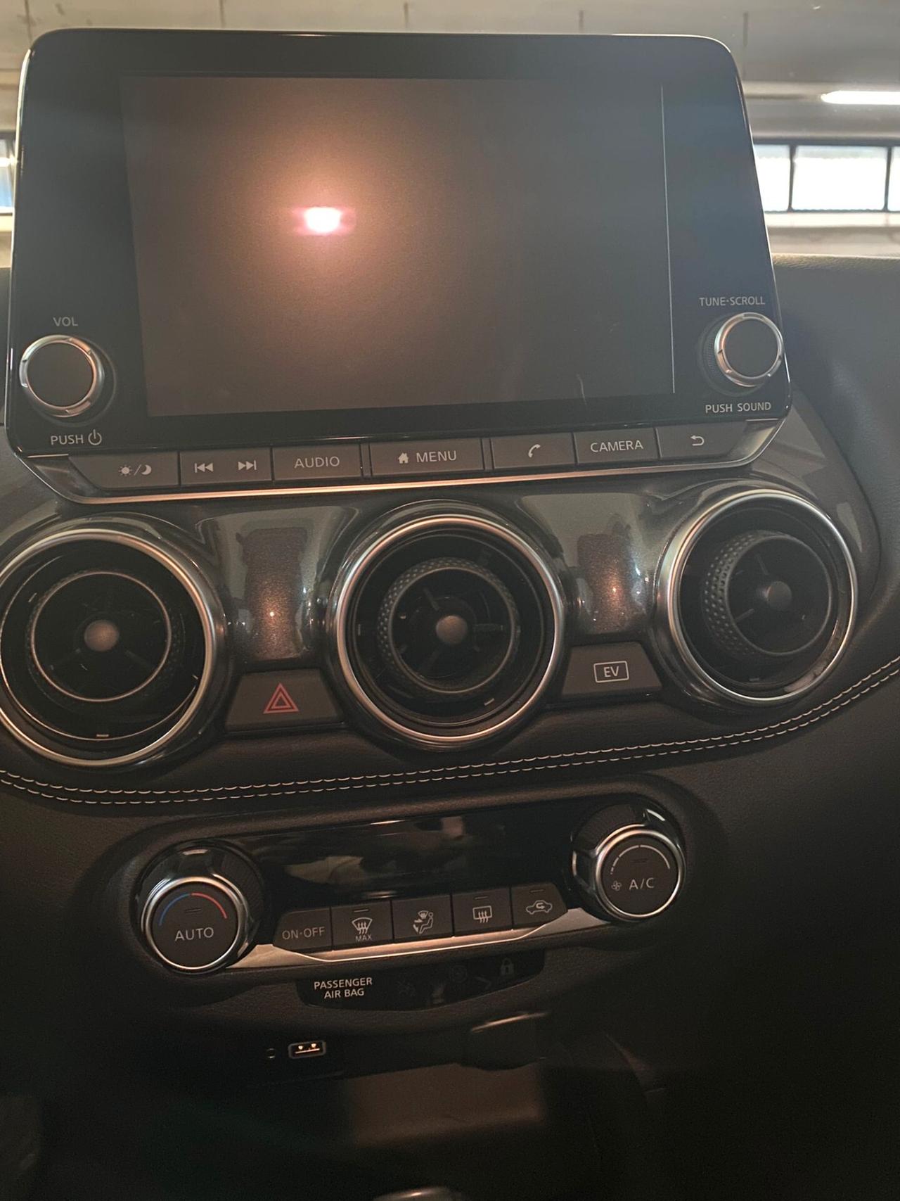 Nissan Juke 1.6 HEV N-Connecta