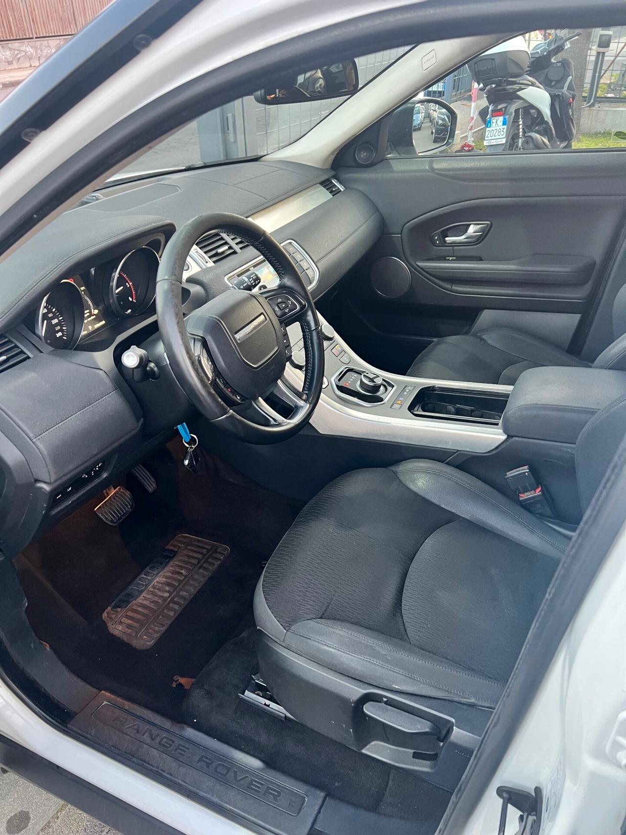 Land Rover Range Evoque 2.0 TD4 180 CV 5p. Autobiography