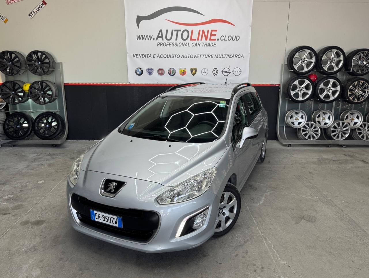 Peugeot 308 1.6 HDi 93CV SW ADATTA NEOPATENTATI