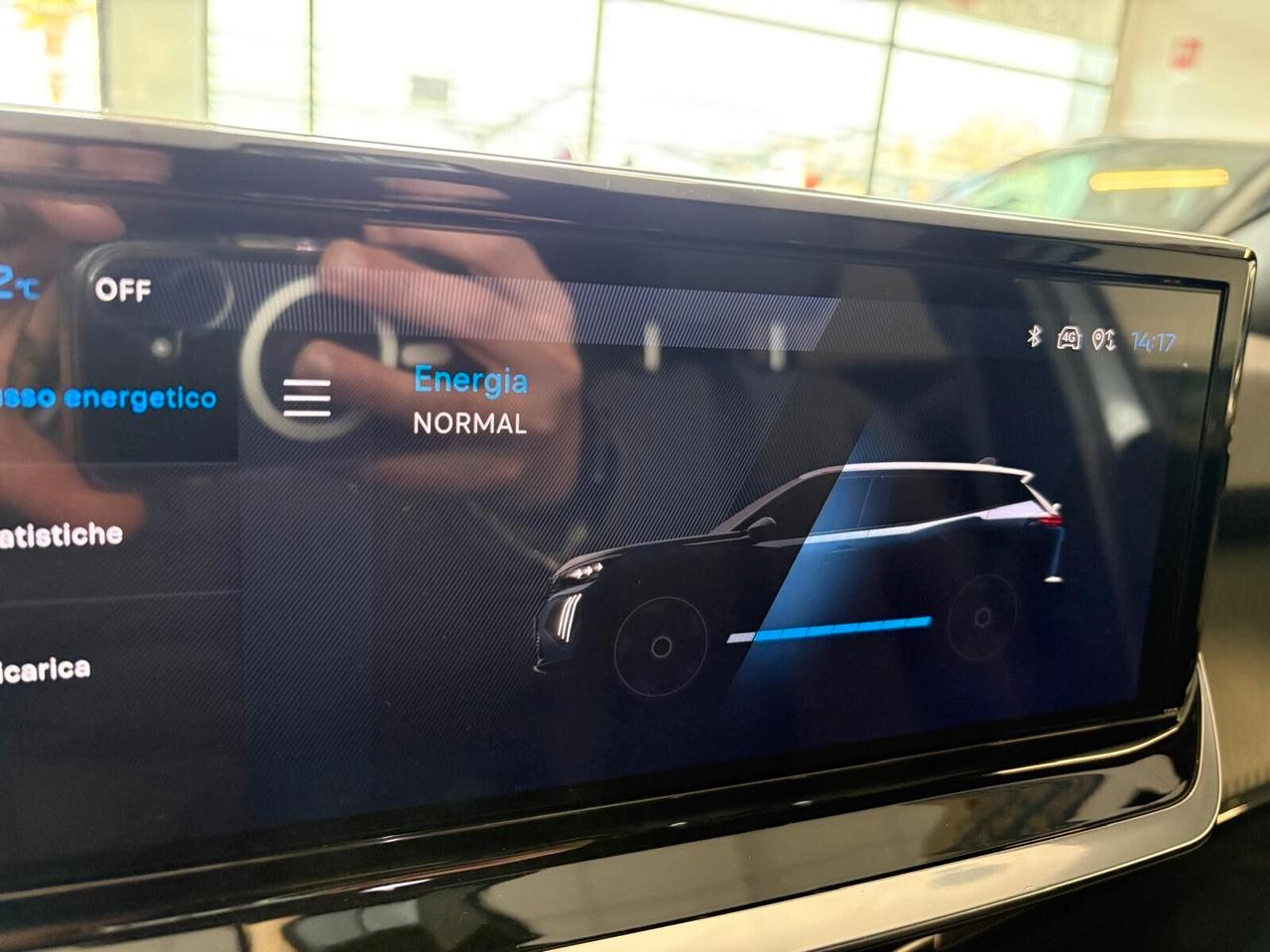 Peugeot 2008 ALLURE motore elettrico 156 CV 5 porte SPOTICAR