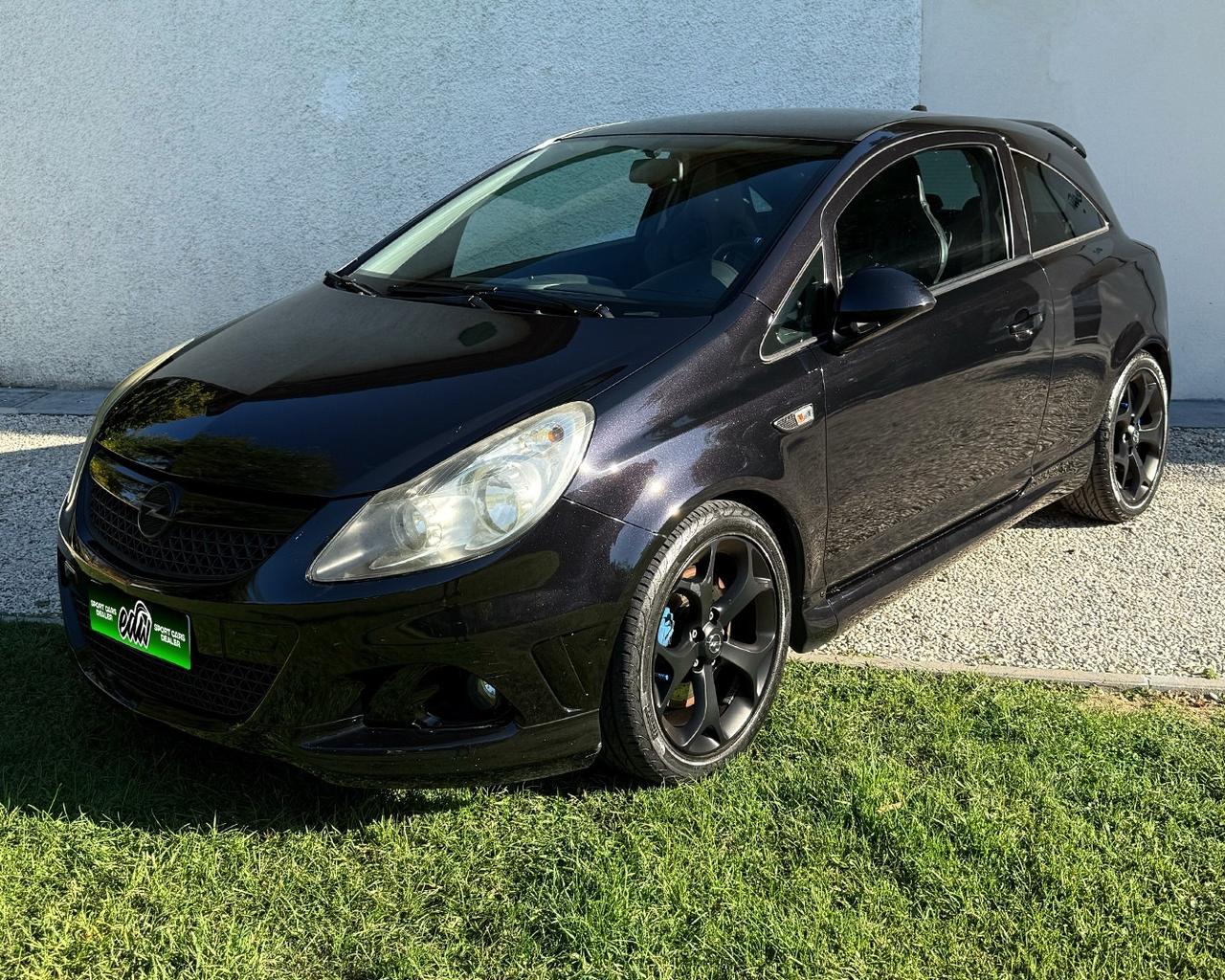 Opel Corsa 1.6 T 192CV 3 porte OPC