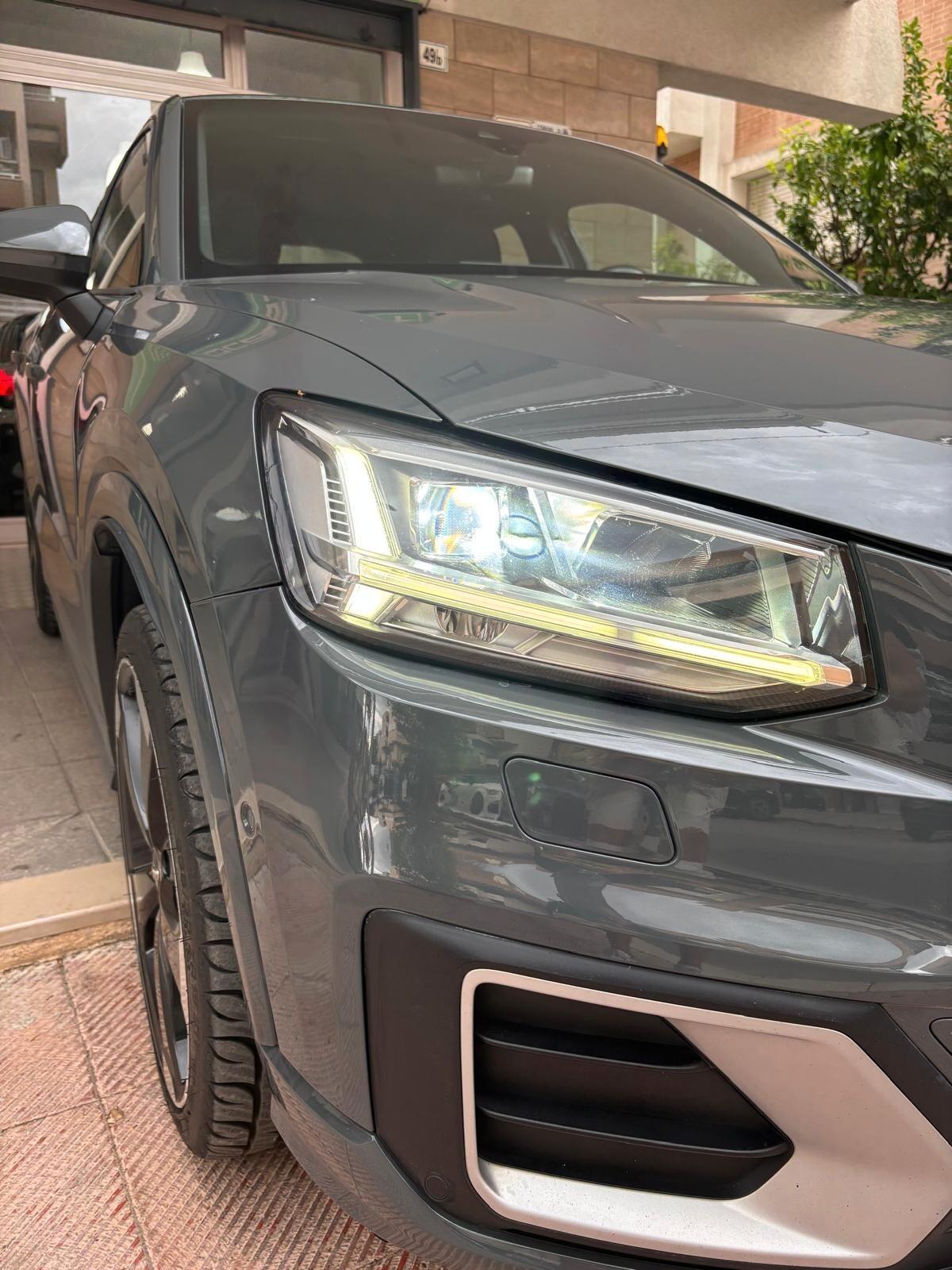 Audi Q2 2.0 TDI quattro S tronic Design