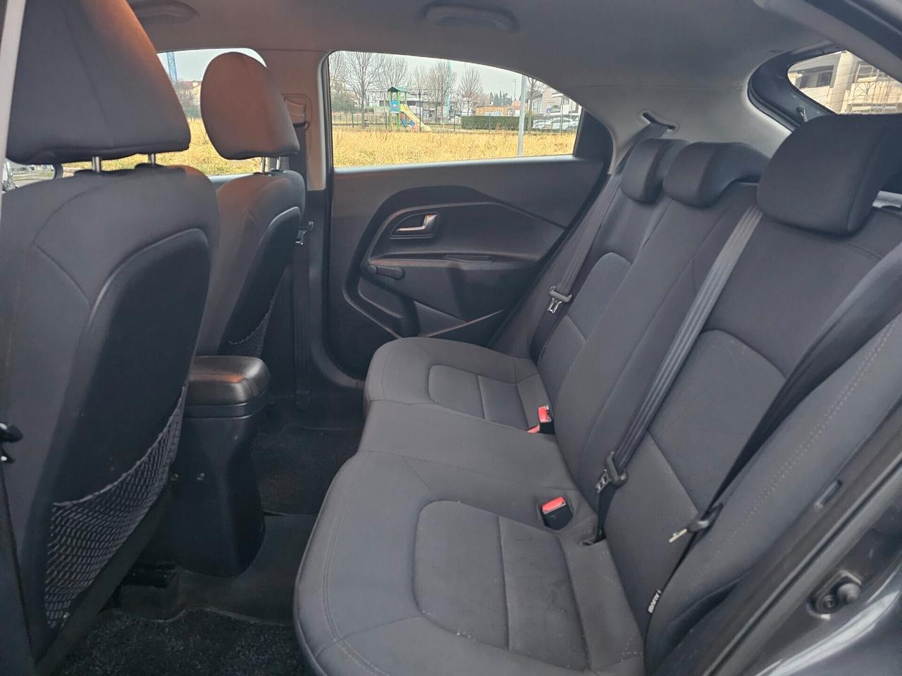 Kia Rio 1.2 BENZINA UNICO PROPRIETARIO ANNO 2013 OK PER NEOPATENTATI