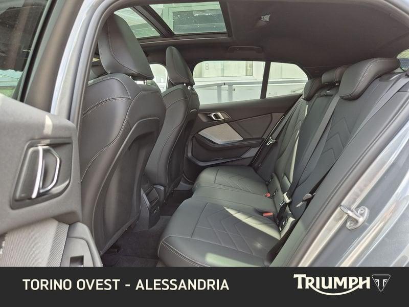 BMW Serie 1 120 48V MSport auto