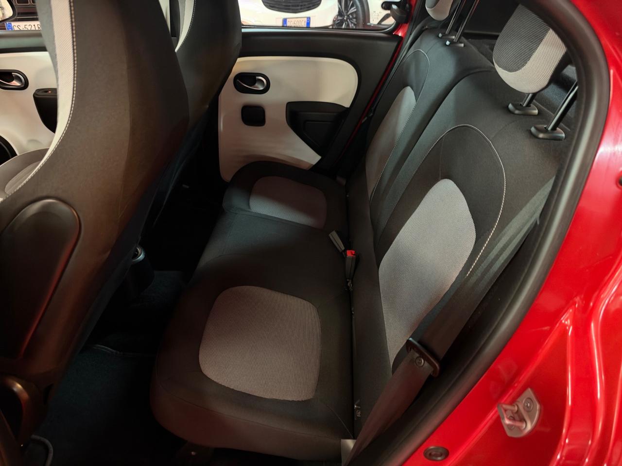 Renault Twingo SCe 65 CV Intens km15000
