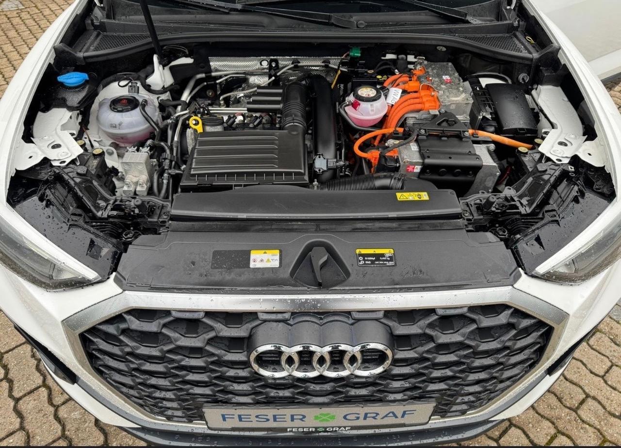 Audi Q3 SPB 45 TFSI e S tronic Business Plus
