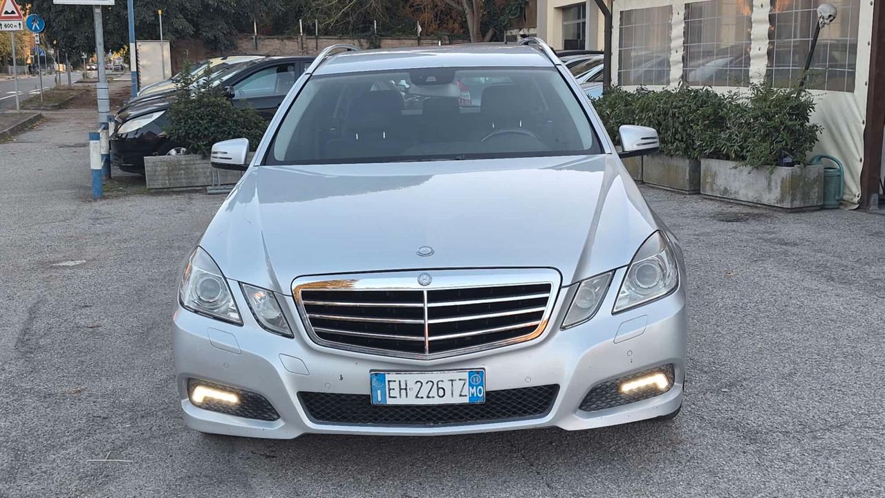 Mercedes-benz E 250 220 CDI BlueEFFICIENCY Avantgarde AMG