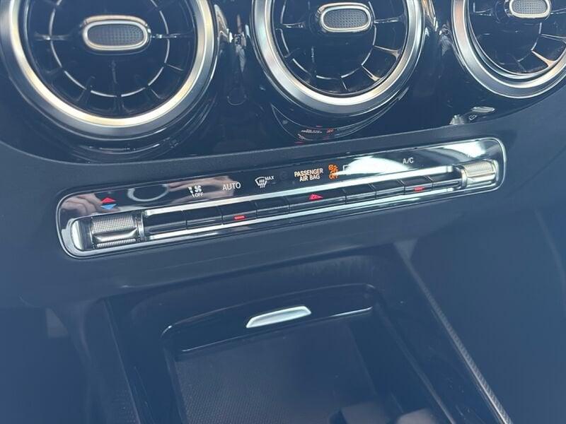 Mercedes-Benz GLA GLA 180 d Automatic Sport