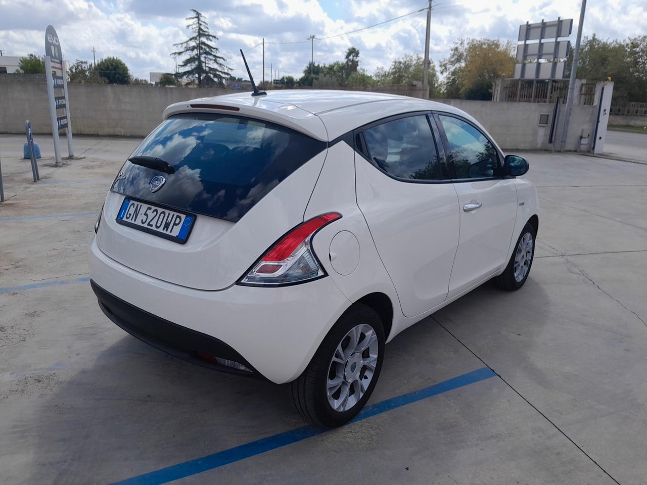 LANCIA YPSILON 1.2 69 CV GPL -AZIENDALE -KM 52.000