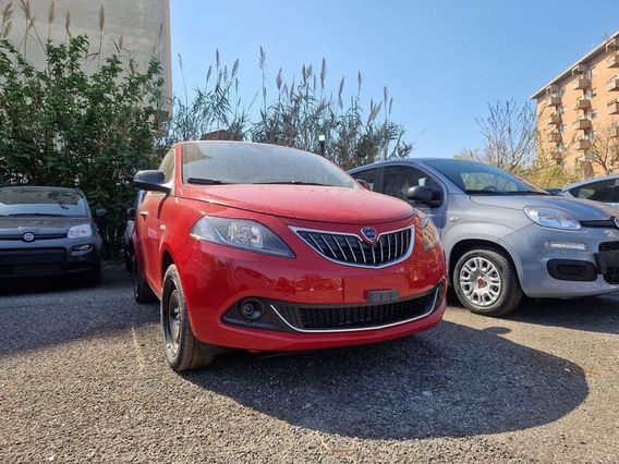 Lancia Ypsilon Ypsilon 1.2 69 CV 5 porte GPL Ecochic Silver