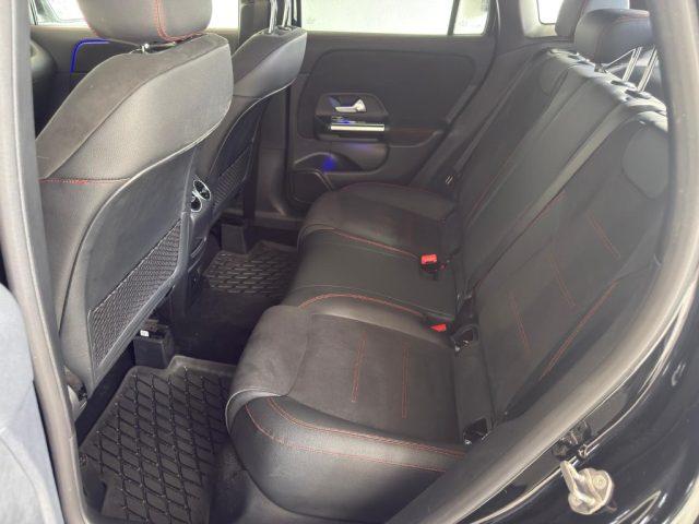MERCEDES-BENZ GLA 200 d Automatic Premium
