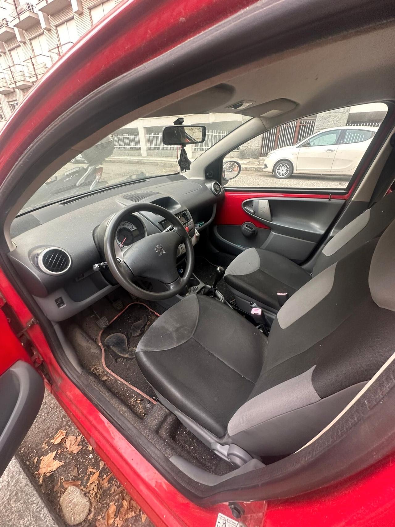 Peugeot 107 1.0 68CV 5p. 105.000km