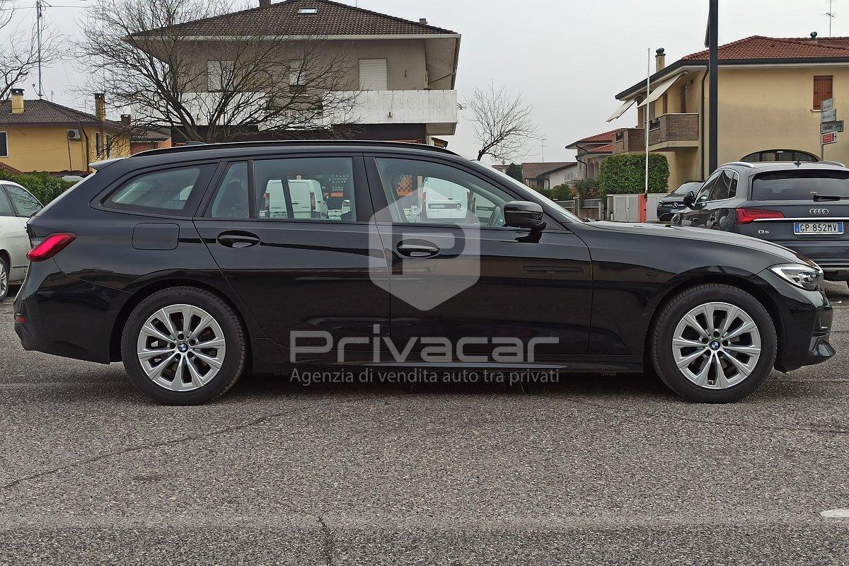 BMW 320d 48V Touring Business Advantage