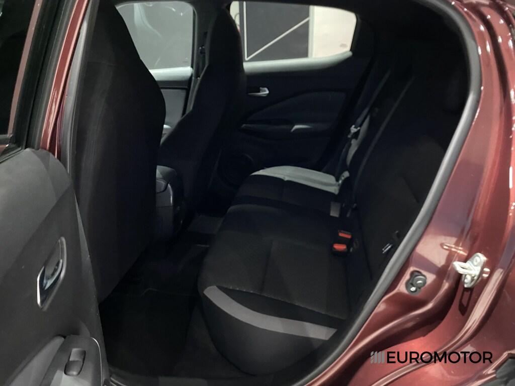 Nissan Juke 1.0 DIG-T N-Connecta CVT