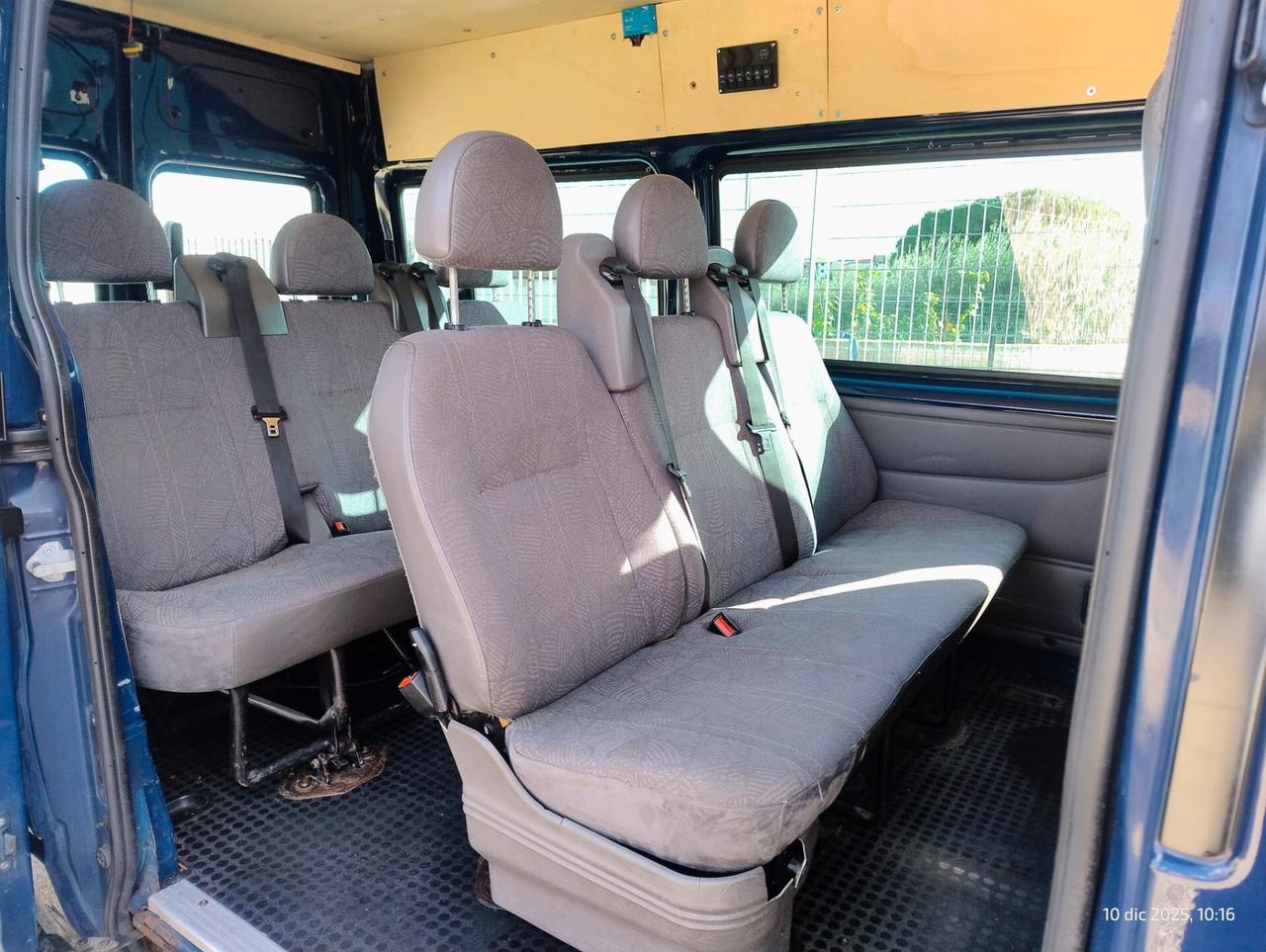 Ford Transit 2.0 TDE FT 300 Tourneo Minibus