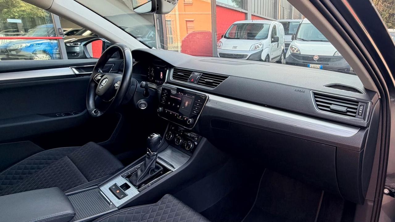 Skoda Superb 2.0 TDI EVO 200 CV SCR DSG Wagon 4x4 Laurin&Klement