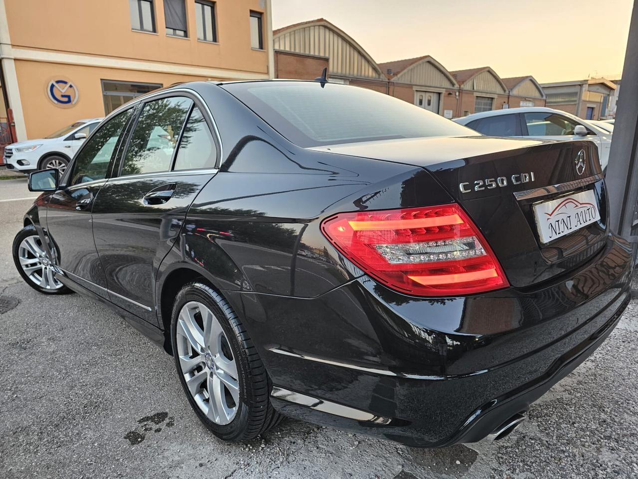 Mercedes-benz C 250 CDI 204cv 4Matic Avantgarde*Pelle*Tetto*Navi