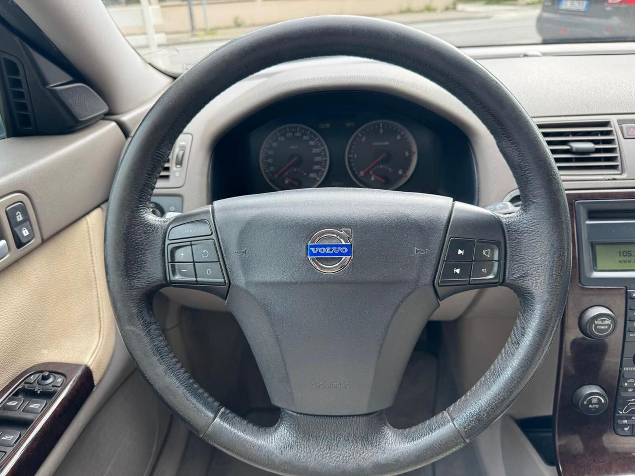 VOLVO V50 2.0 D CAT SUMMUM 136cv