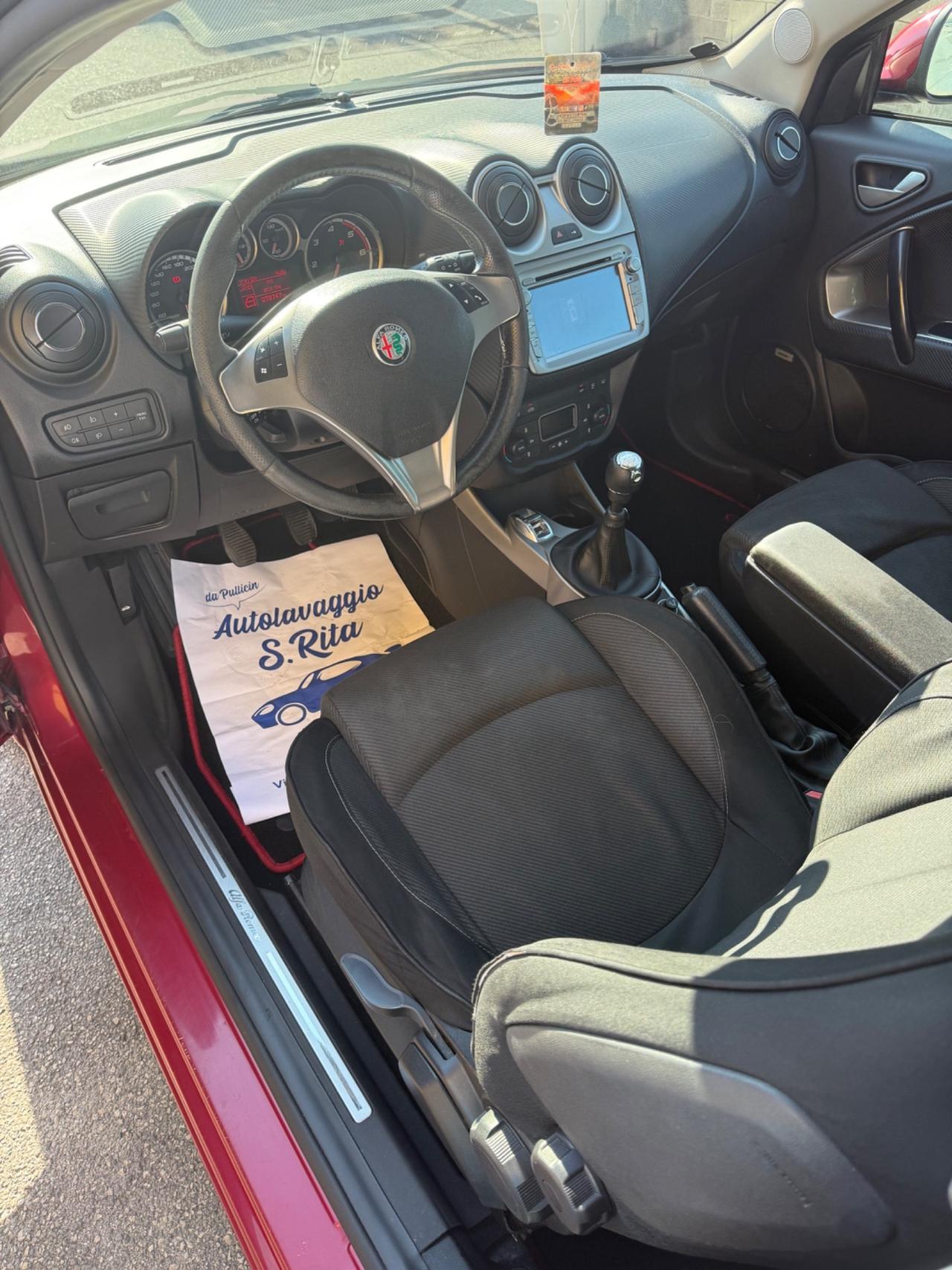 Alfa Romeo MiTo 1.6 JTDm 16V Distinctive Sport Pack