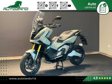 HONDA X-ADV 750 DCT