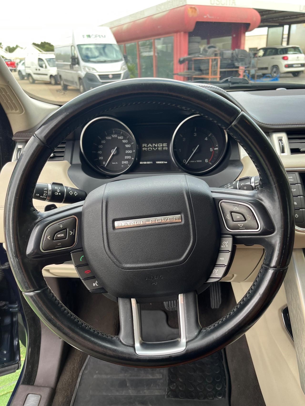 Land Rover Range Evoque 2.2 TD4 5p. Prestige