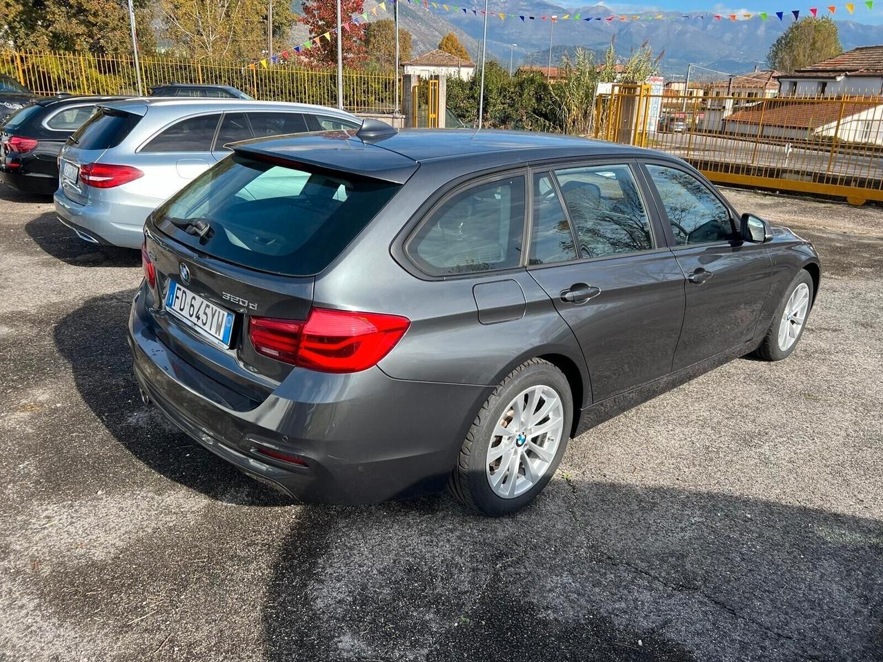 Bmw 320 320d xDrive Touring Business Advantage