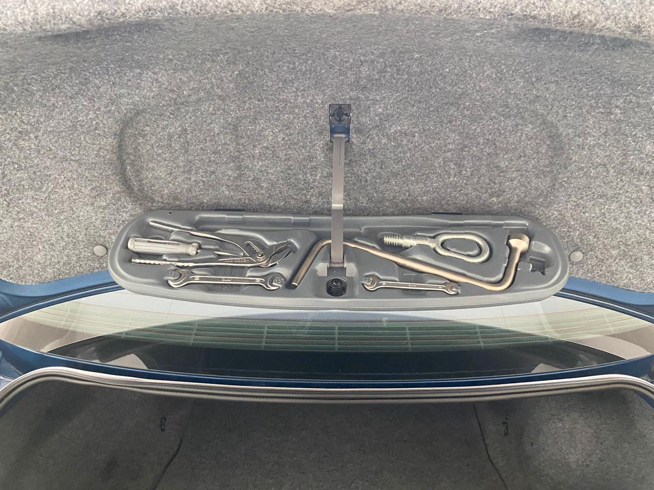 Bmw 320 320Ci (2.2) cat Attiva