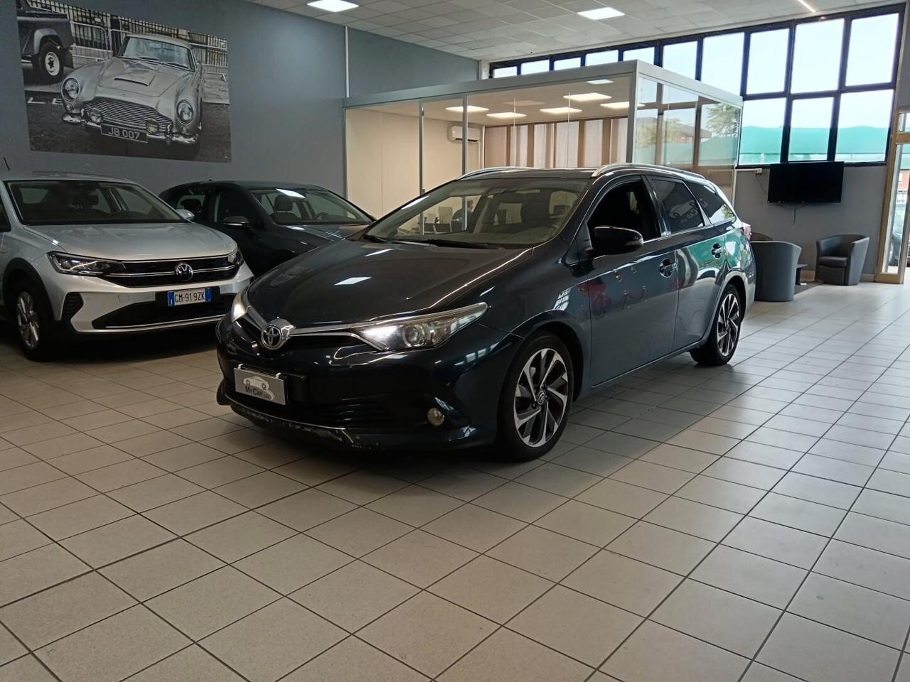 Toyota Auris Diesel Manuale