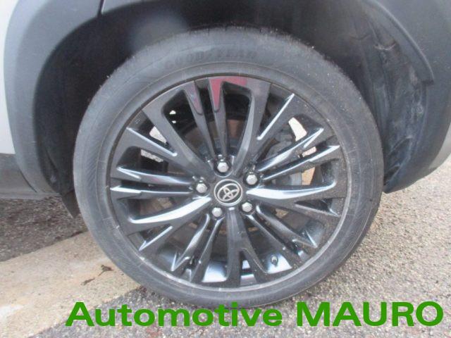 TOYOTA Yaris Cross 1.5 Hybrid 5p. E-CVT AWD-i Adventure