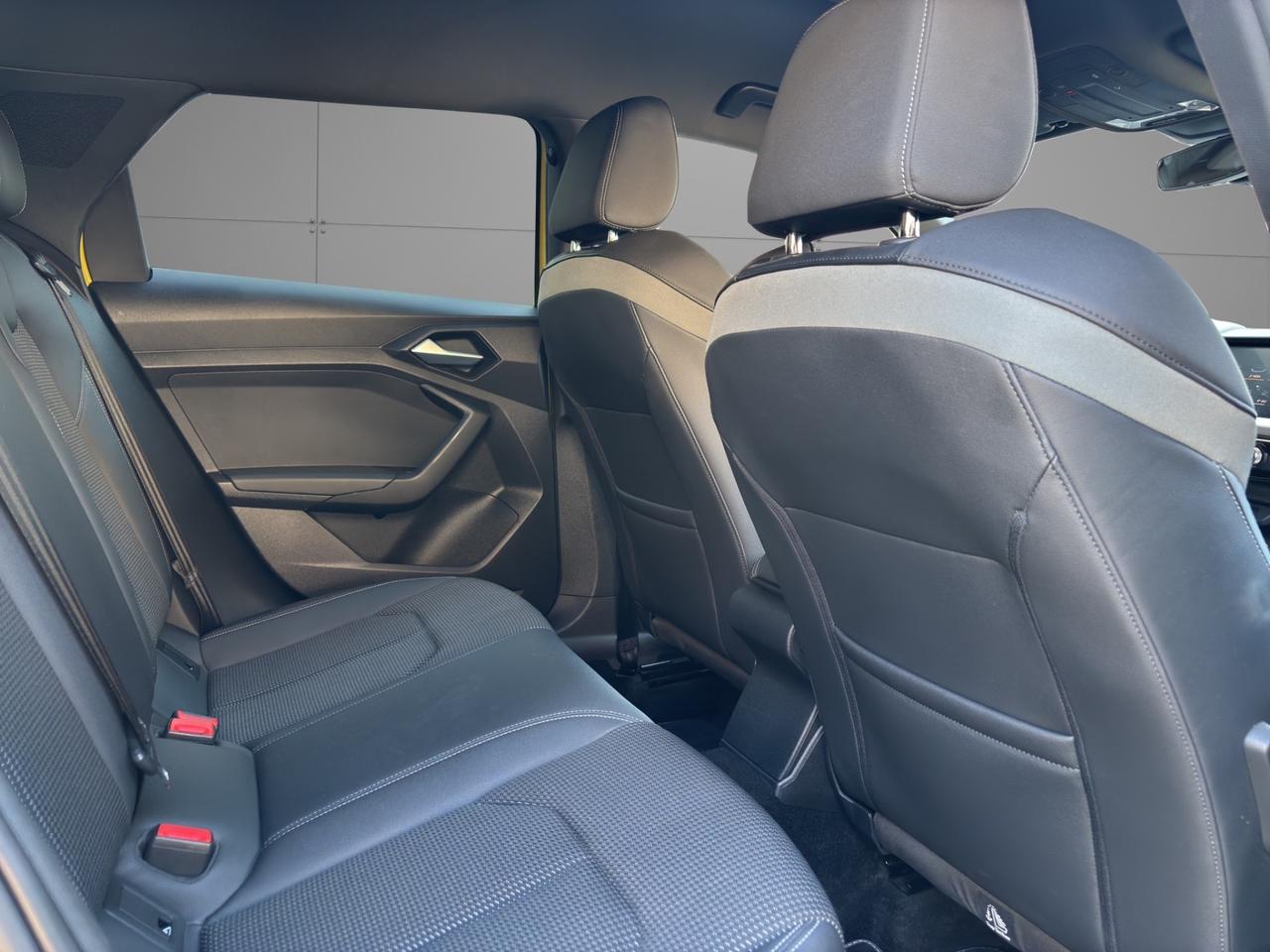 Audi A1 - Sportback 30 TFSI S-LINE