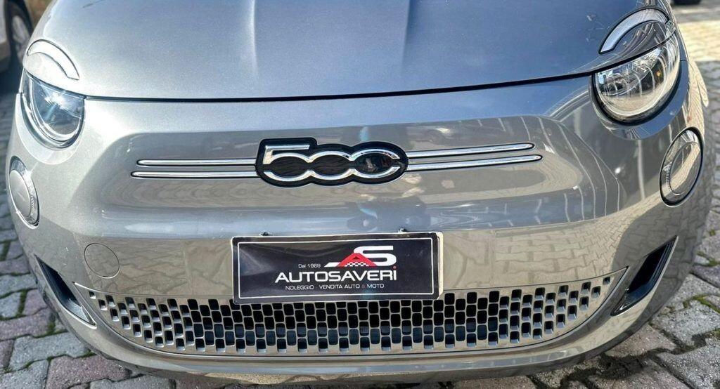 FIAT 500e business opening edition