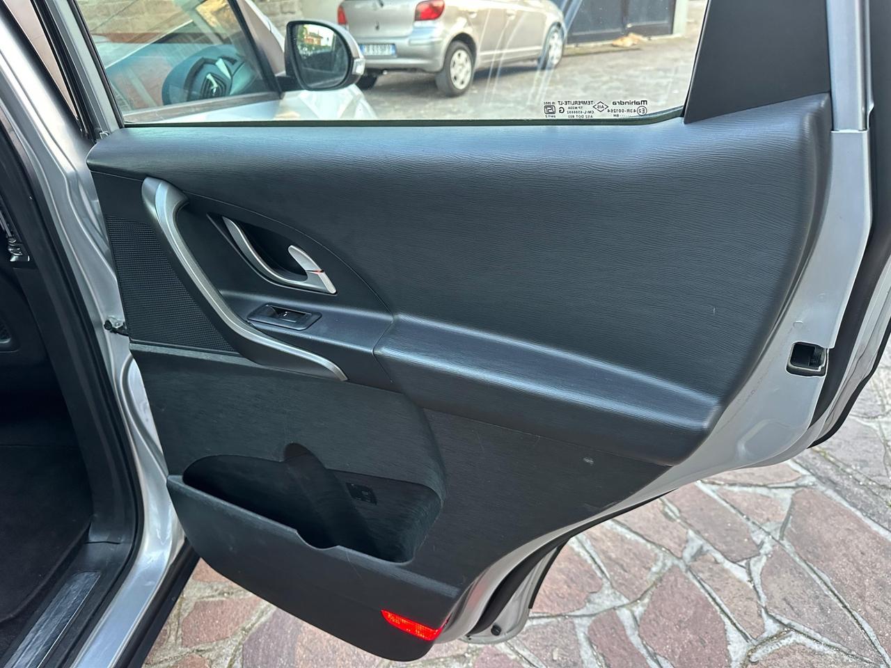 Mahindra XUV500 7 POSTI 2.2 16V AWD W10