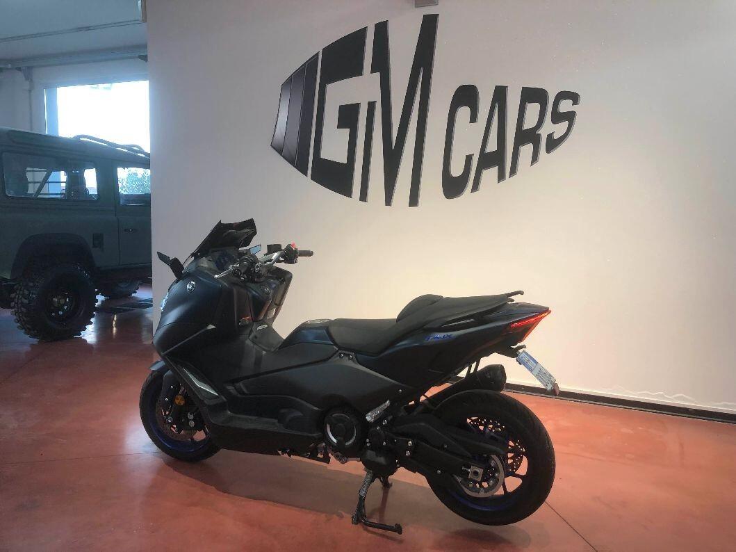 Yamaha TMAX 560