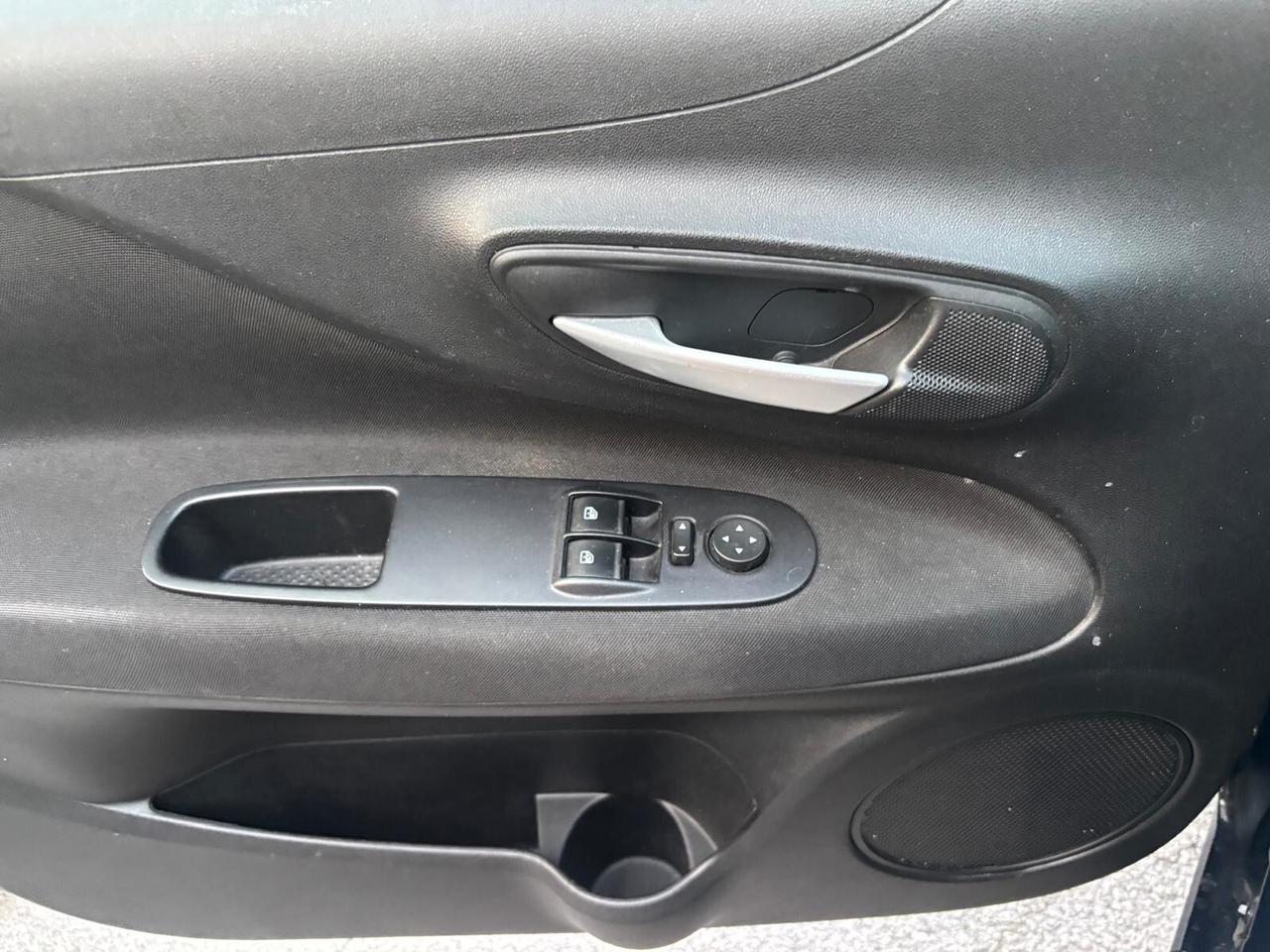 Fiat Punto 1.3 MJT II 75 CV 5 porte Lounge