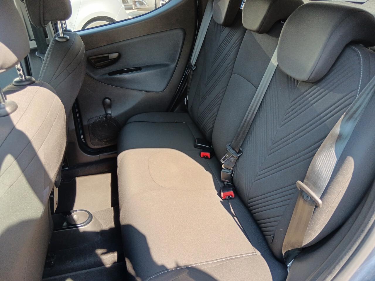 Lancia Ypsilon 1.2 69 CV 5 porte Gold