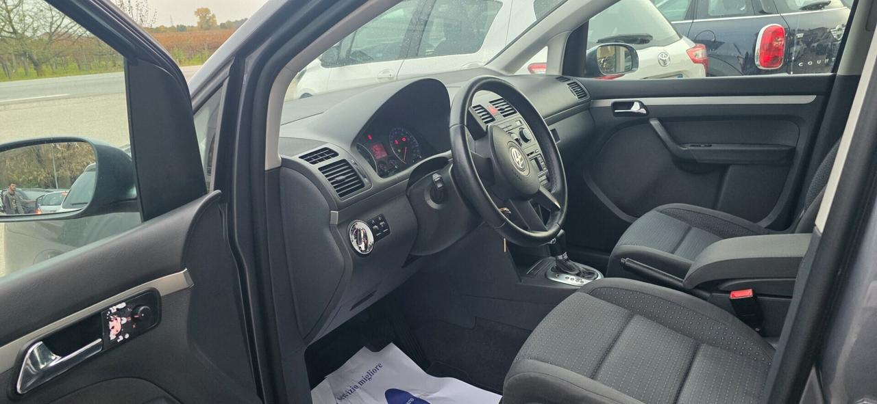 Volkswagen Touran 1.9 Diesel Cambio Automatico Neopatentati