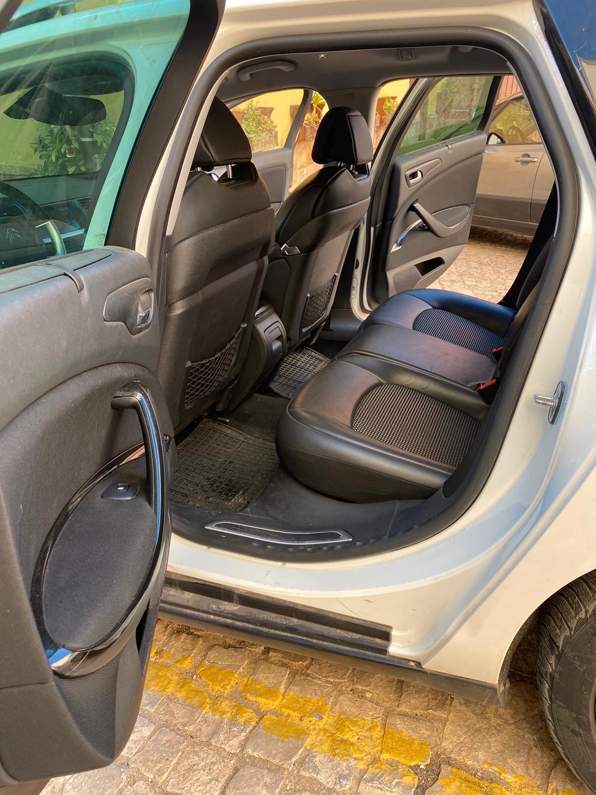 Citroen C5 2.0 Hdi Pred. Paraplegici - 2014