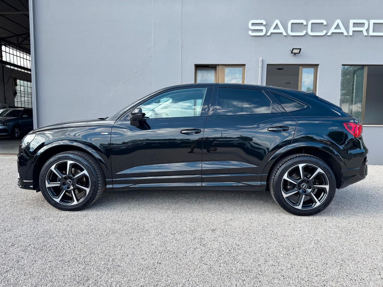 Audi Q3 Sportback 35 TDI 150cv S line edition | PREZZO REALE