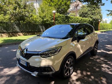 Renault Captur dCi 8V 90 CV EDC Business