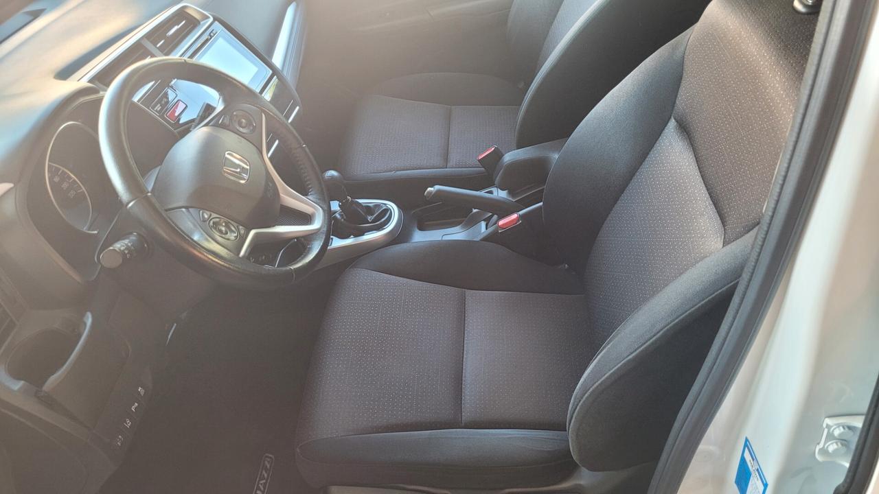 Honda Jazz 1.3 Elegance Navi ADAS