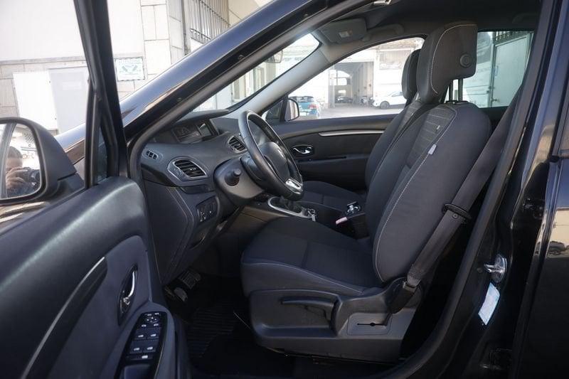 Renault Scénic XMod Cross Renault Scenic XMod Cross 1.5 dCi 110cv EDC Wave 81KW ANNO 2015