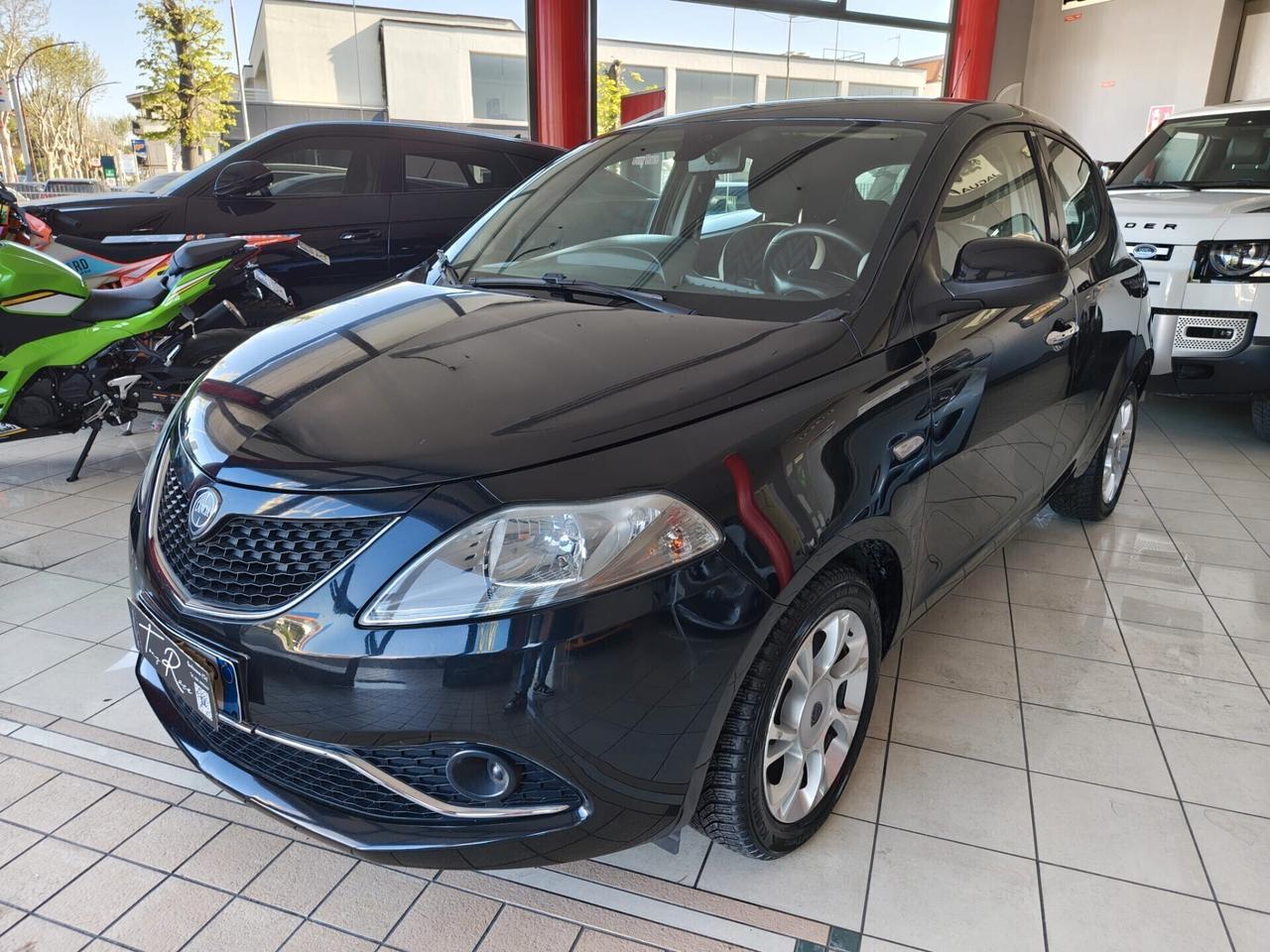 Lancia Ypsilon 1.2 69 CV 5 porte GAS (GPL)