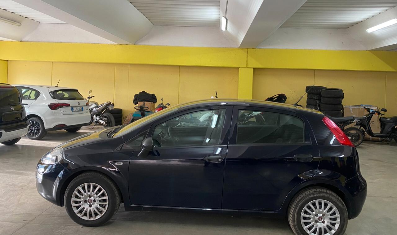 Fiat Punto 1.3 MJT II S&S 95 CV 5