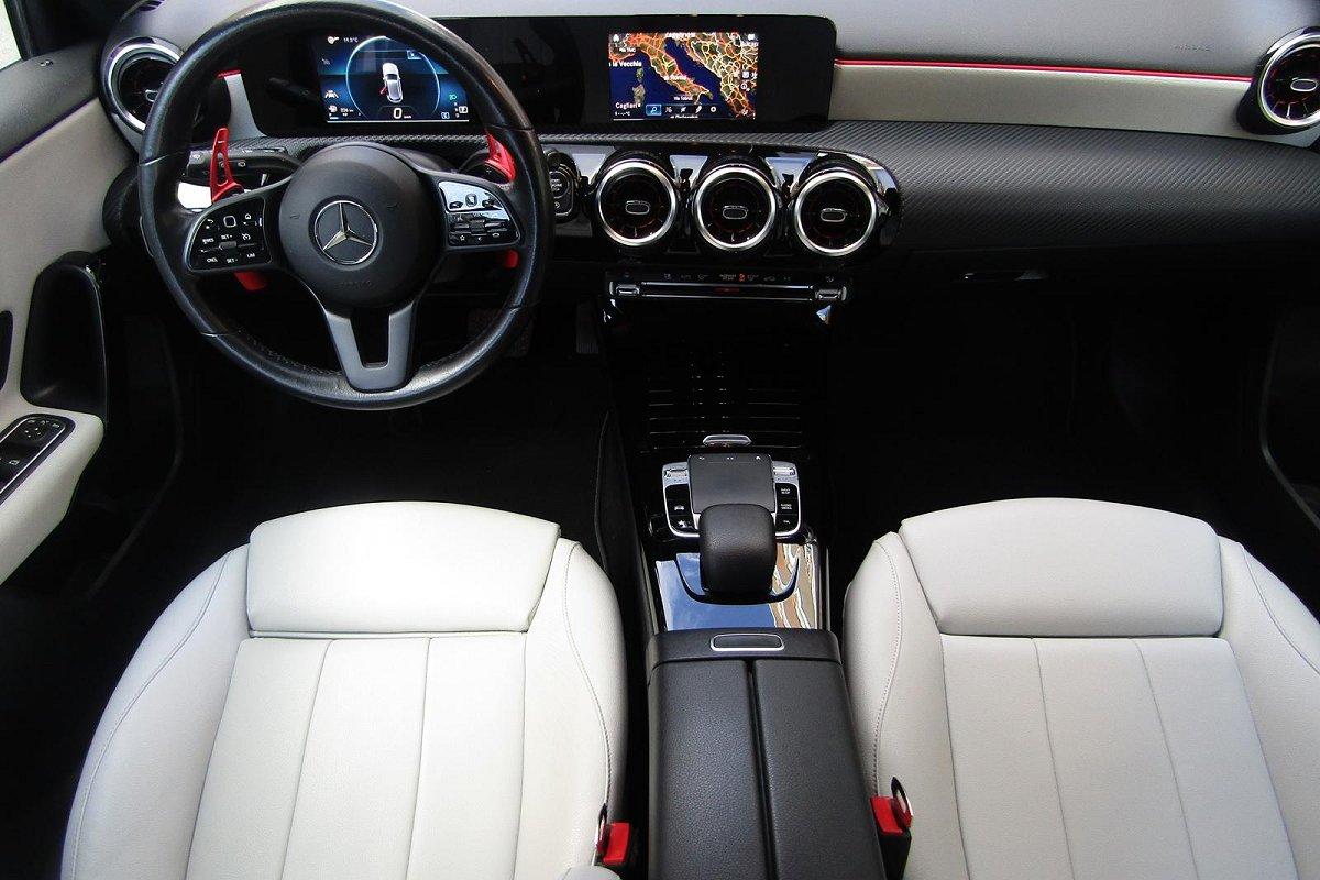 MERCEDES A 180 d Automatic Business