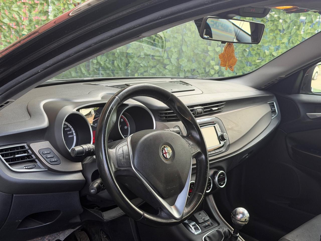 Alfa Romeo Giulietta 1.6 JTDm-2 105 CV Exclusive