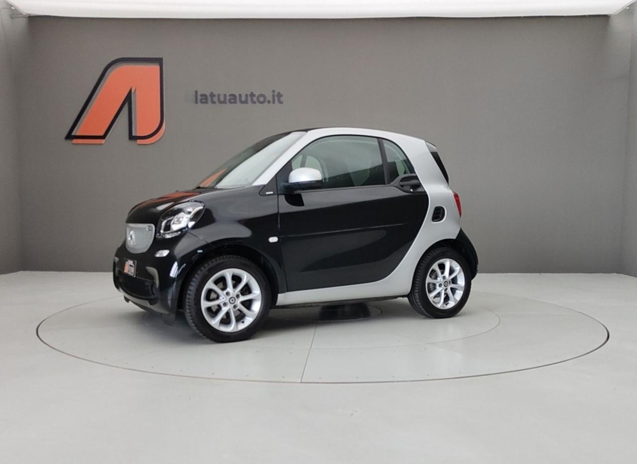 SMART Fortwo III 2015 900 T 90CV TWINAMIC PASSION